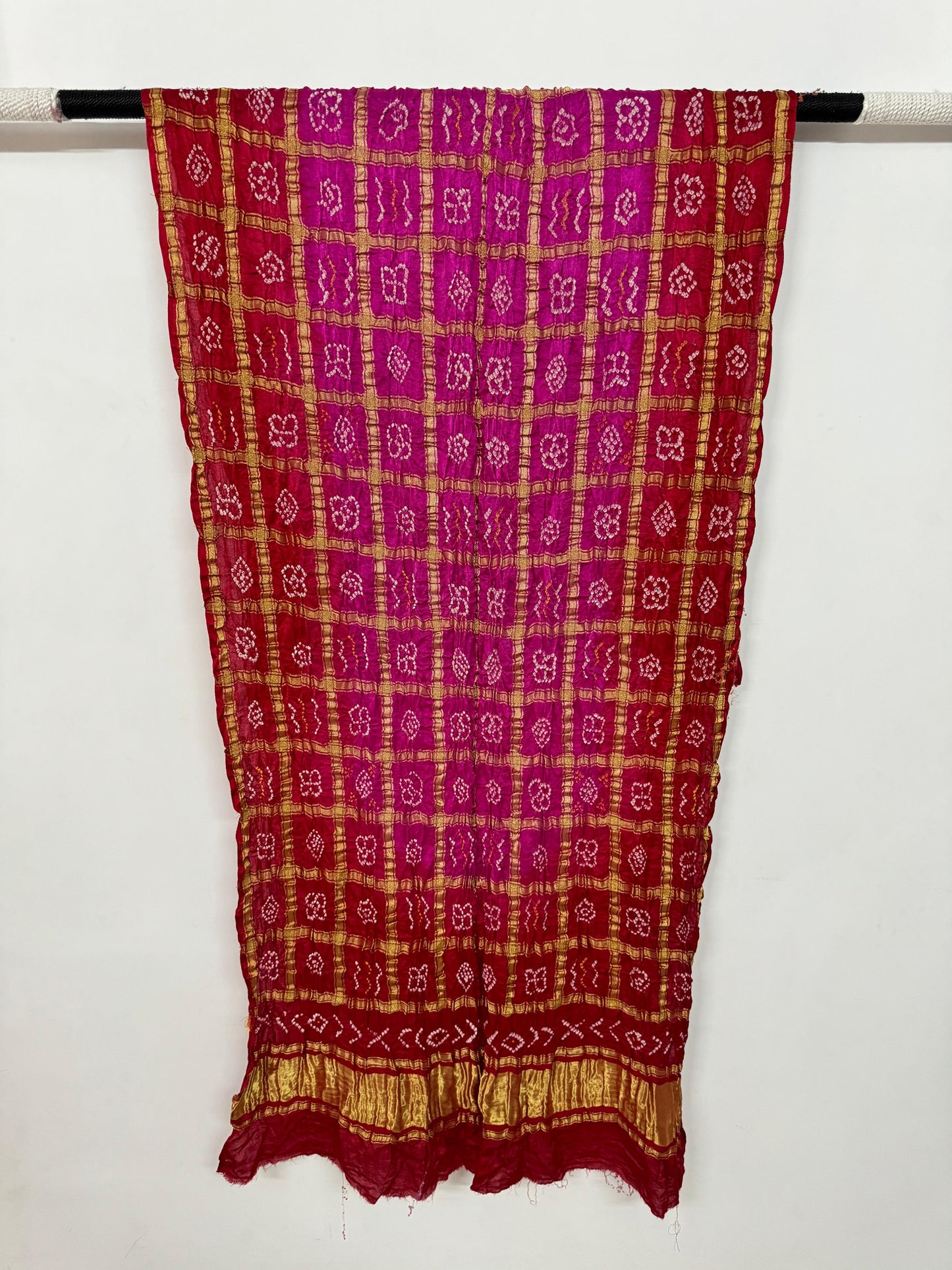 Pure gajji silk bandhani chandrakoni dupatta