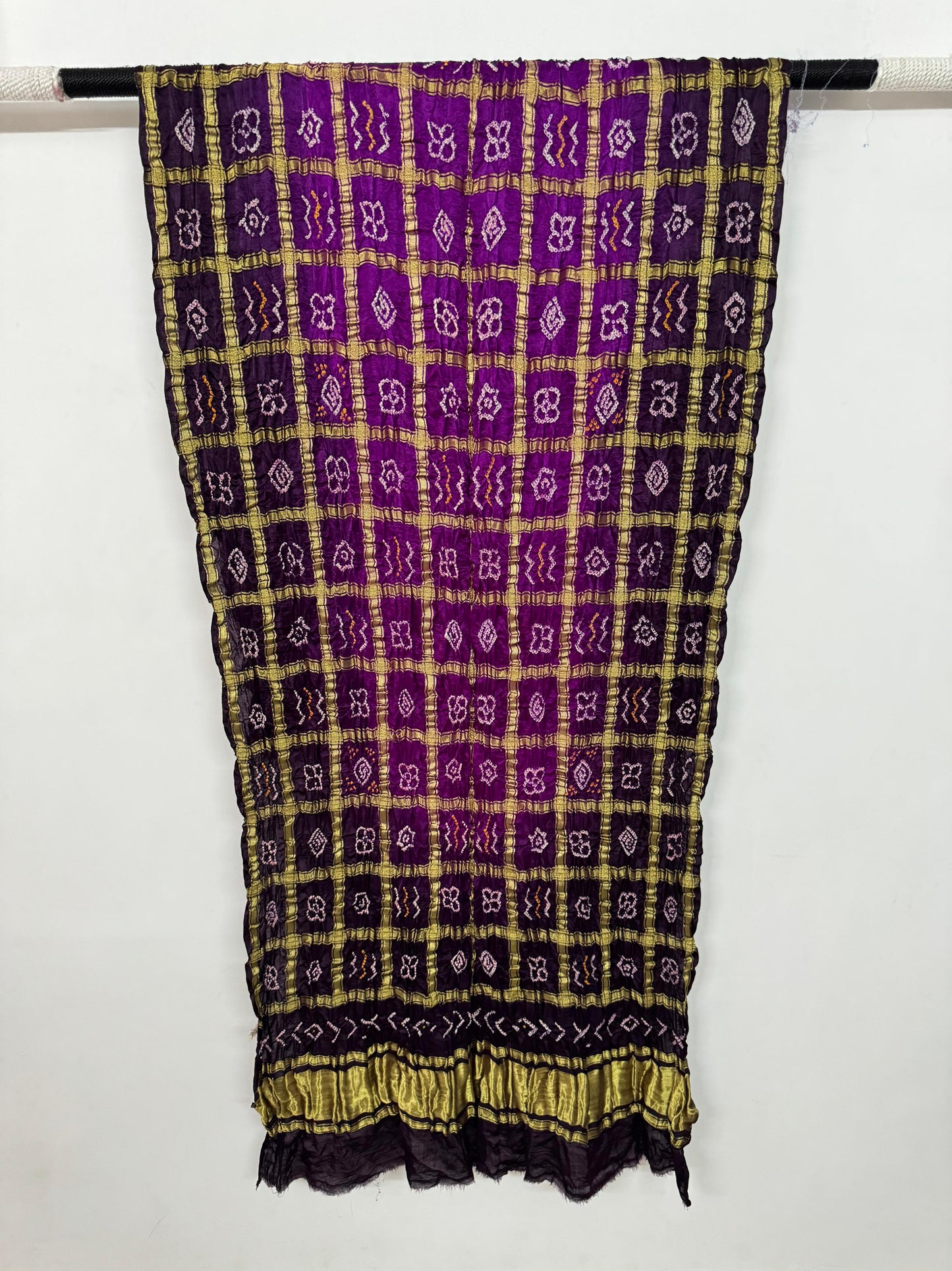 Pure gajji silk bandhani chandrakoni dupatta